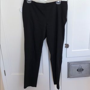 Black cropped pants